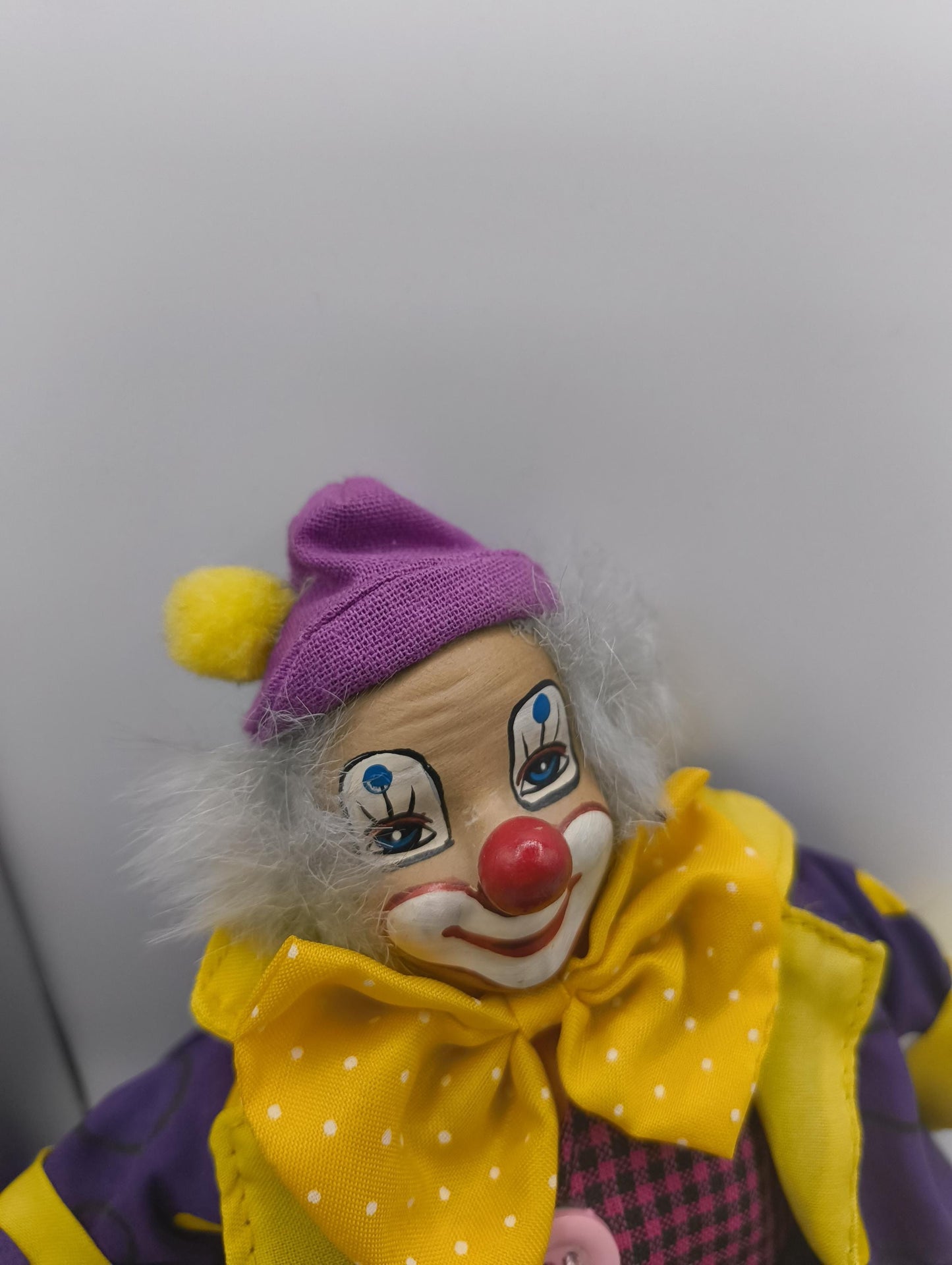 Original Harlequin Doll gruseliger Clown Lila / Gelb