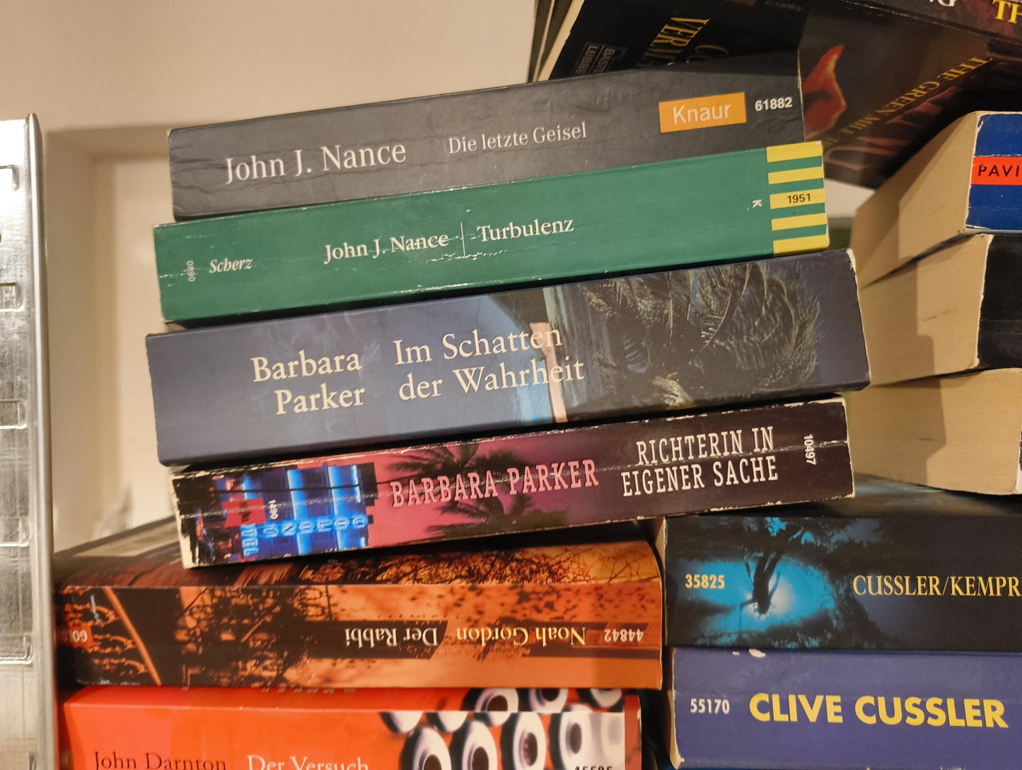 Warehouse Sale Ausverkauf 2000er 90er Buchsets Lesepakete nach Autor (King, Sheldon , Deaver , Petterson, Cussler etc)