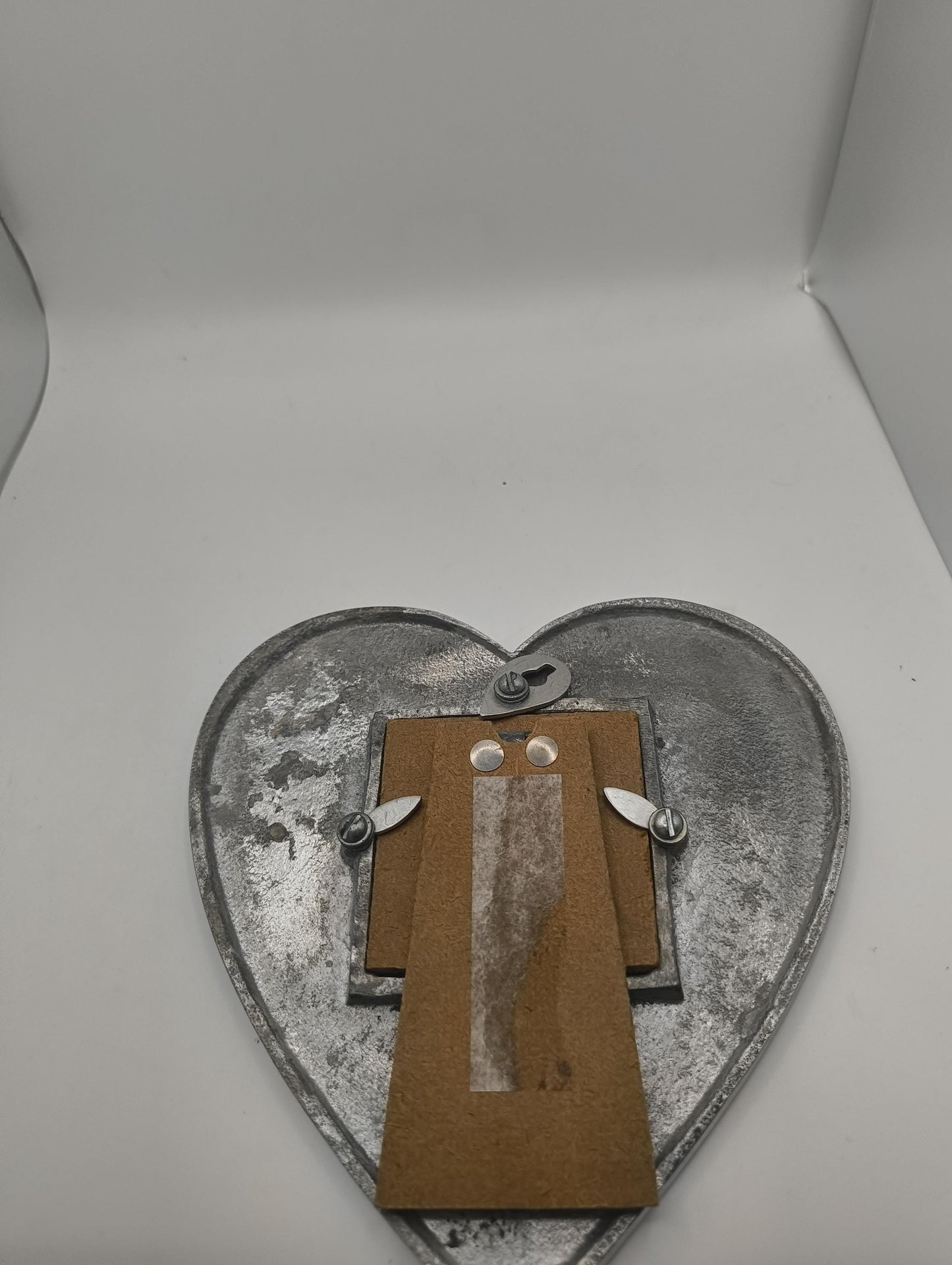 Vintage Shabby Kleiner aufstell Bilderrahmen Picture Frame aus Metall Herz Herzform Punk , dystopien Style heart