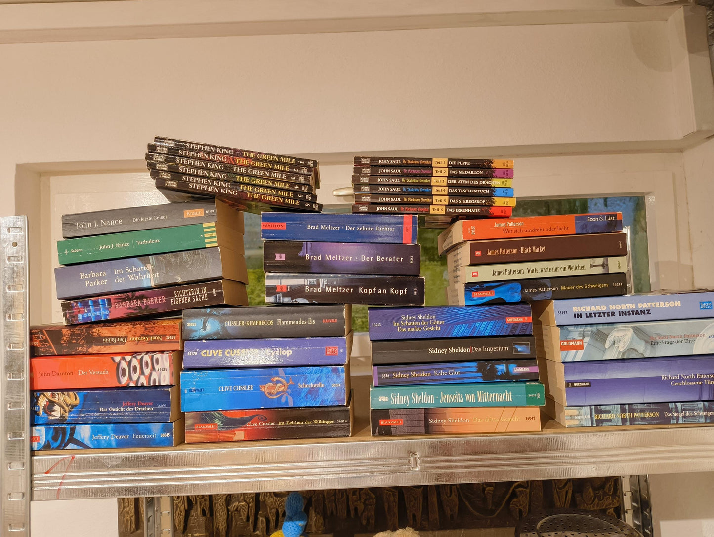 Warehouse Sale Ausverkauf 2000er 90er Buchsets Lesepakete nach Autor (King, Sheldon , Deaver , Petterson, Cussler etc)