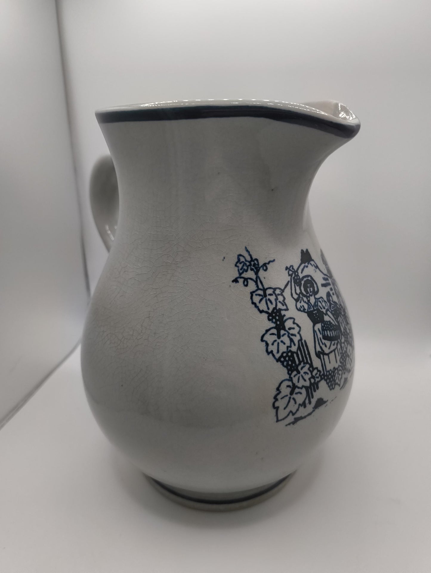 Vintage blue Pitcher "Frauen bei der Weinernte" Germany Vase apr 18 cm Long glazed ceramic