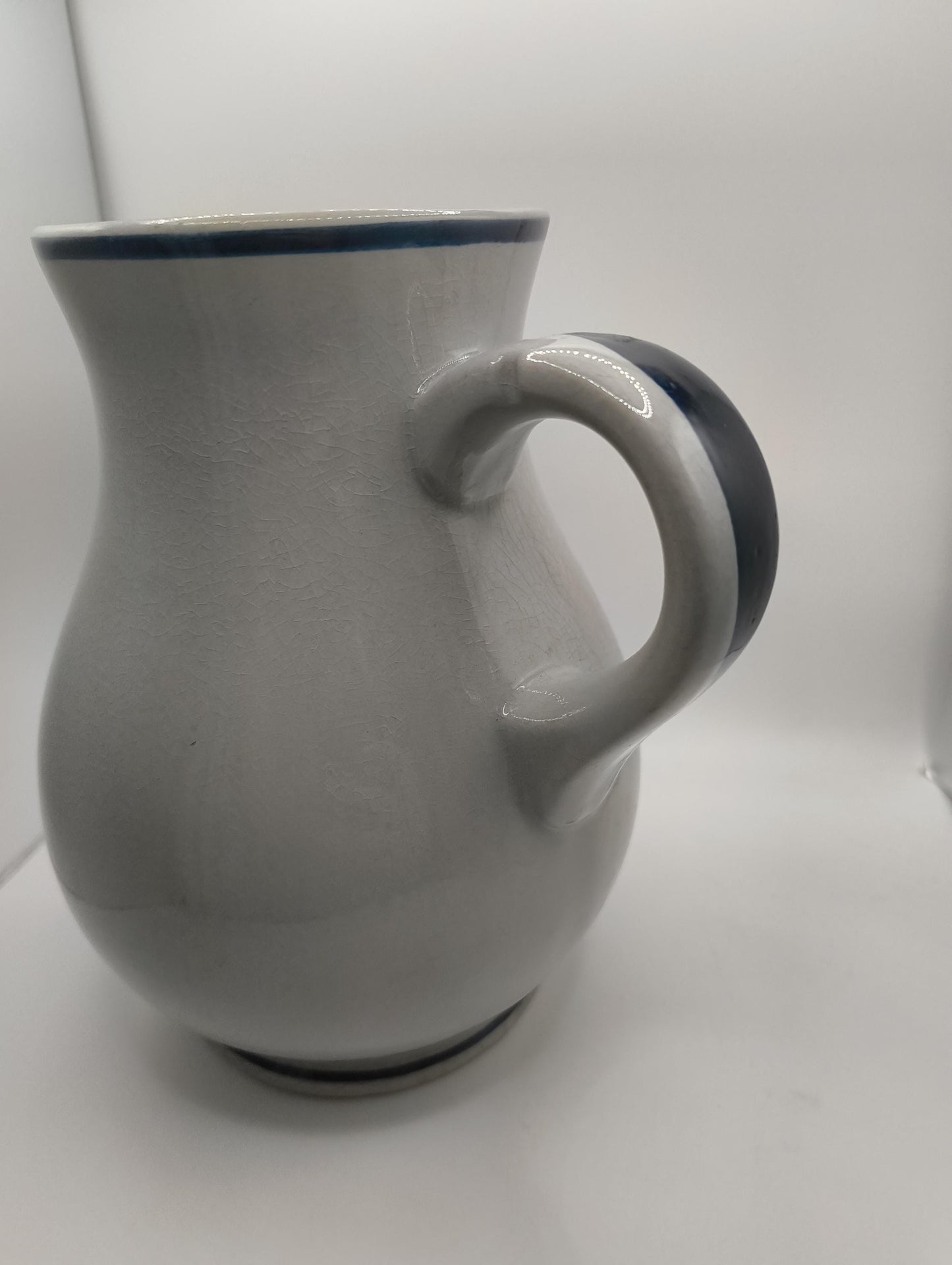 Vintage blue Pitcher "Frauen bei der Weinernte" Germany Vase apr 18 cm Long glazed ceramic
